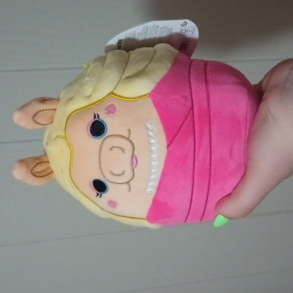 Miss Piggy Squishmallow